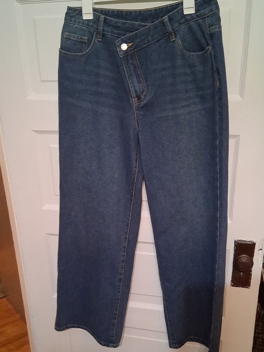 Cider Women's Wide-Leg Jeans in Dark Blue Denim Size Lg. M, Inseam 30